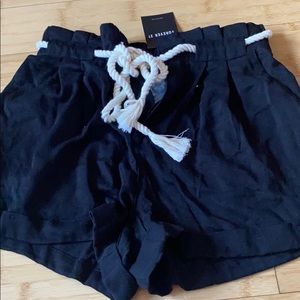 NWT Forever 21 black woven shorts